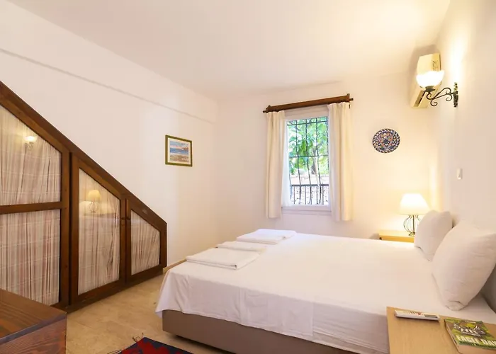 Apart Otel Korsan No:4 Kaş