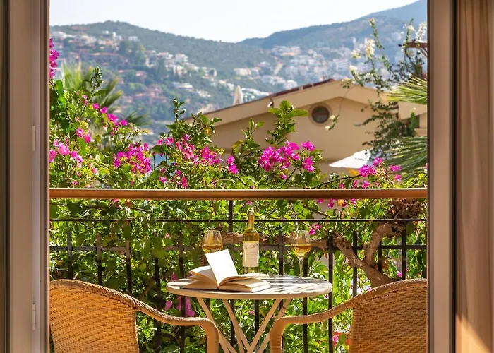 Korsan No:4 * Kaş